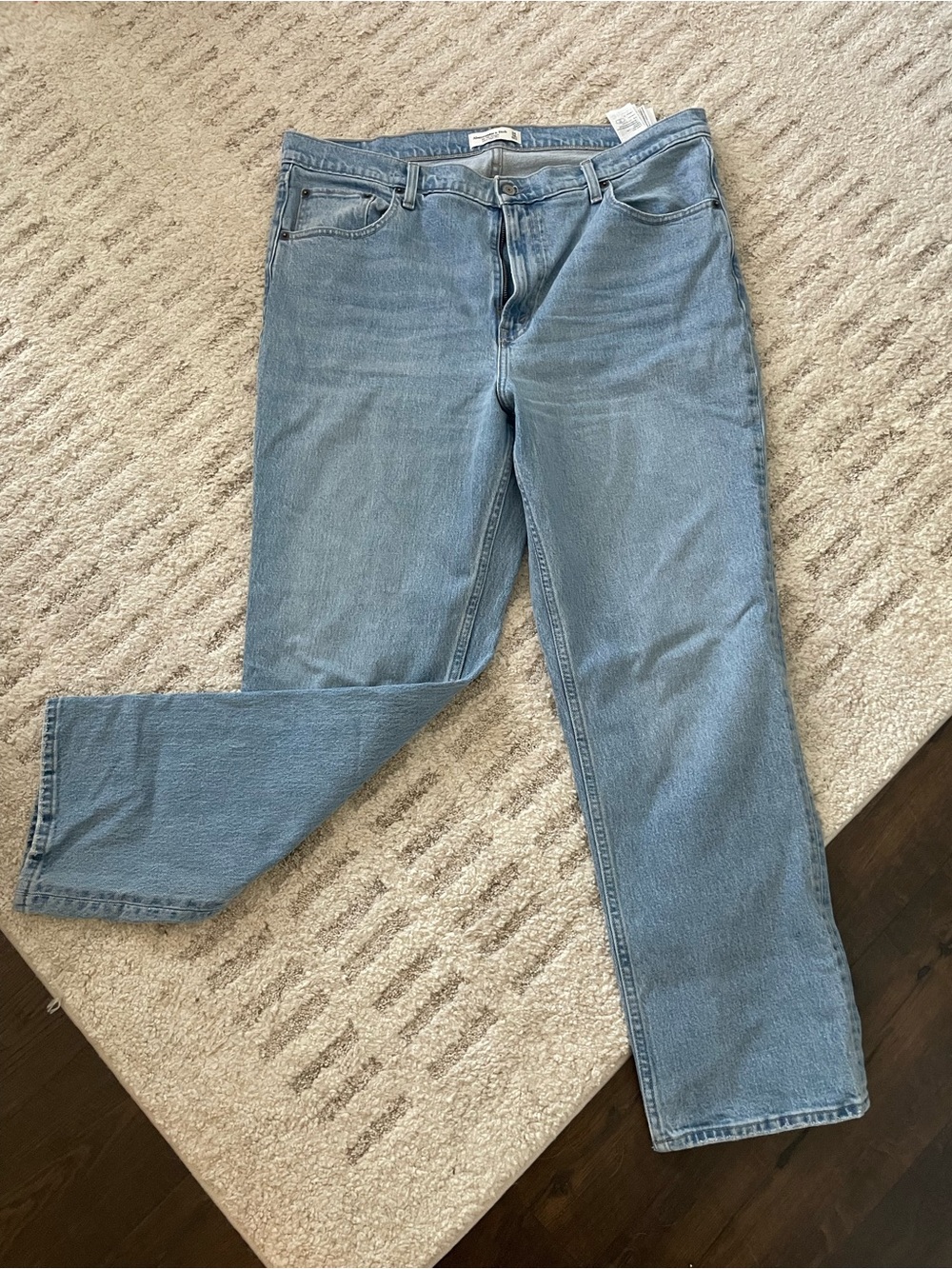 Abercrombie & Fitch Light Wash Straight-Leg Women’s Jeans